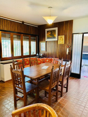 Imagen 6 de 30 de Casa Con Pileta Para 6/8 Personas En Hermoso Barrio