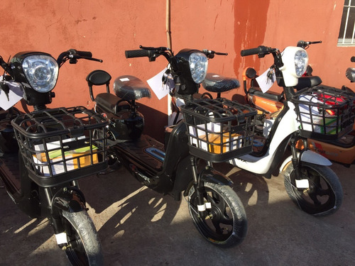 Moto Eléctrica Max 350 Yumbo 500 800 Scooter 100% Financiada