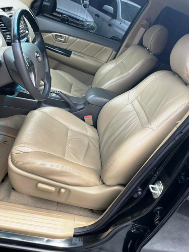 Imagen 7 de 9 de Toyota Fortuner Sr 2012 4x4 Automático