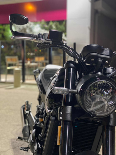 Imagen 4 de 7 de Benelli Leoncino 500