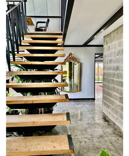Casa Para Arriendo En Rionegro Con Jacuzzi