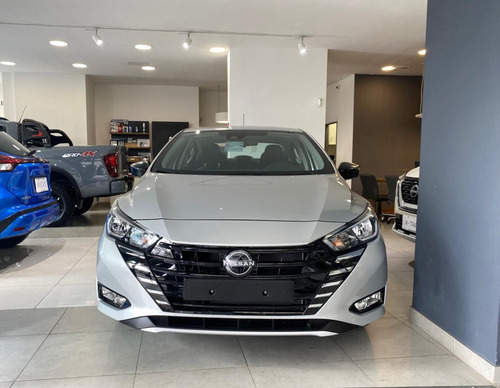 Nissan Versa 1.6 Sense