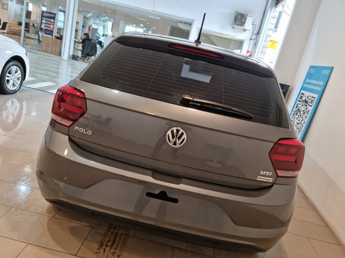 Imagen 13 de 25 de Volkswagen Polo Trendline 2023 - Brian Avalos