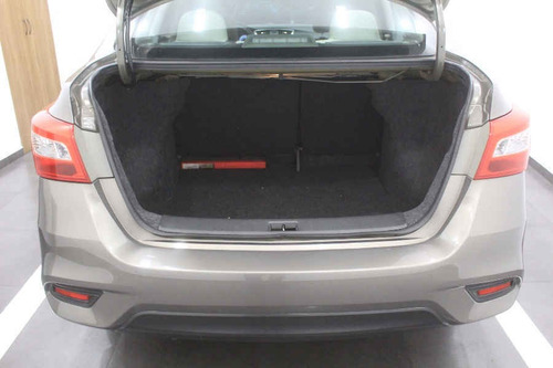 Imagen 13 de 15 de Nissan Sentra 2018 4p Advance L4/1.8 Man