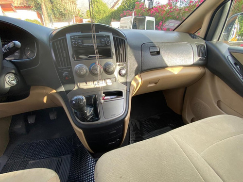 Transporte Escolar Hyundai New H1 Gls 2014