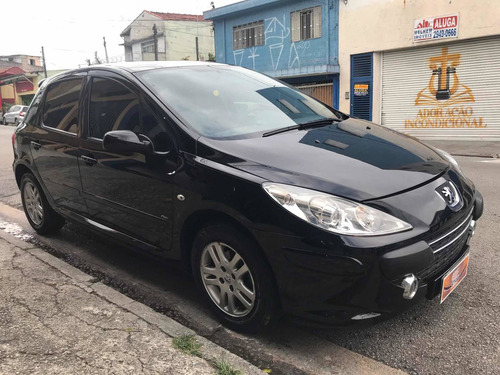 Peugeot 307 2011 1.6 Presence Flex 5p