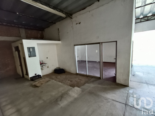 Venta Bodega 7 Ambientes Colima Centro
