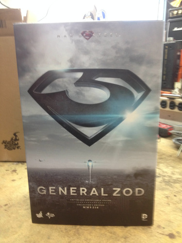 General Zood Hot Toys Superman Man Of Steel 1/6