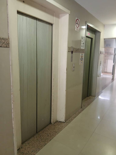 Johana Lázaro Vende Apartamento En La Trigaleña Rp