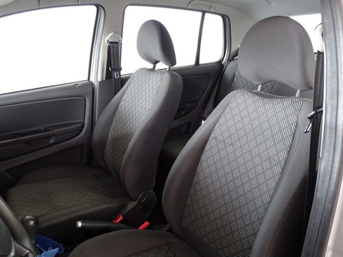 Volkswagen Fox Trendline 1.6 8v (5639)