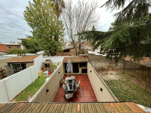 Imagen 20 de 22 de Triplex 4 Amb. En Olivos