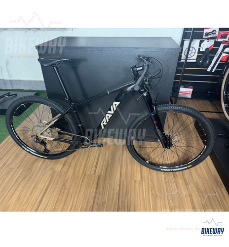 Bicicleta Rava Cave Boost 2025 Comp Grupo Shimano Deore 6100