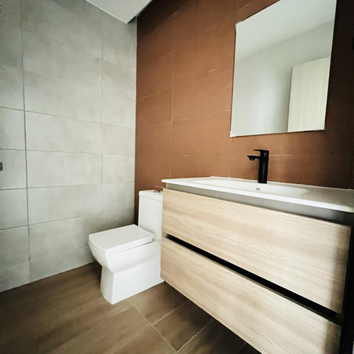 Apartamento De Alquiler - La Trinitaria - Santiago