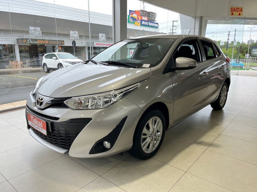 Imagem 1 de 10 de Yaris Xl 1.3 Flex 16v 5p Aut.