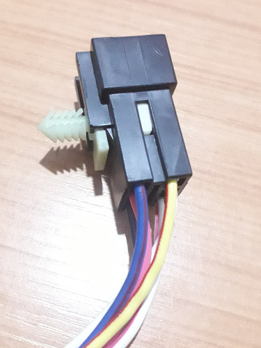 Imagen 3 de 5 de Valvula O Suiche Luz Freno Jeep Cherokeexj Grand Cherokeezj