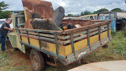 Willys Overland F75 Pick-up Peças Partes /4 Cc