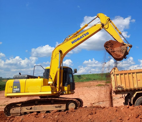 Escavadeira Komatsu Pc 160