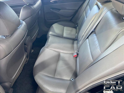 Imagem 8 de 8 de Honda Civic Civic 1.8 Lxs 16v Flex 4p Automatico