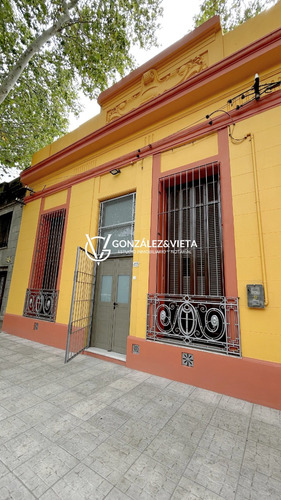 Amplia Casa Para Local Comercial En Goes