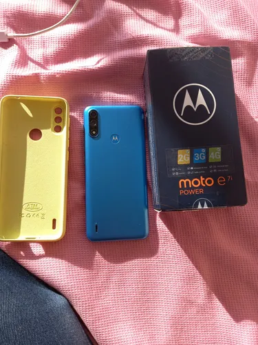 Motorola E(7i) Power + Samsung M31 (Usado)