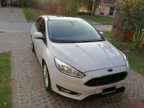 Ford Focus Iii 2.0 Sedan Se Plus At6 2015
