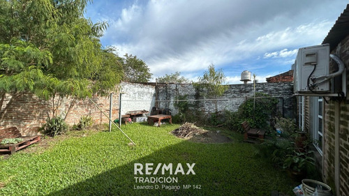 Casa Venta Dos Ambientes Con Patio, Resistencia
