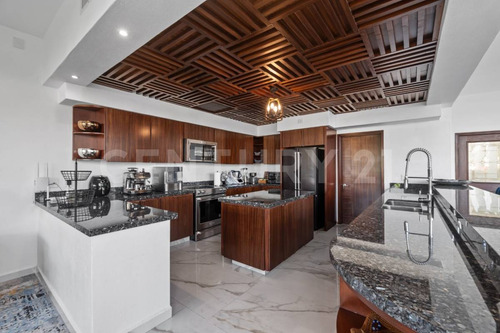 Casa En Venta En Grand Marina Villas, Nuevo Vallarta, Nayarit.