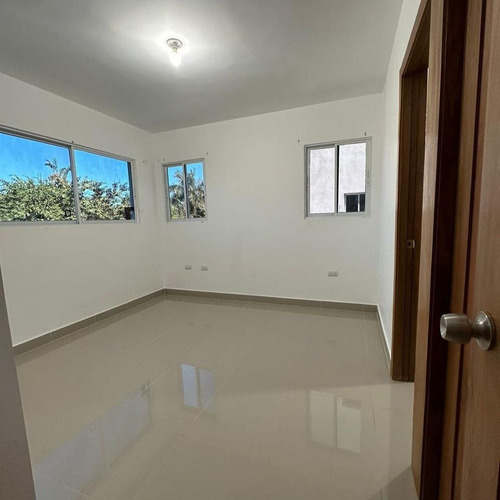 Referencia Em#0052alquiler Apartamento, Llanos De Gurabo,