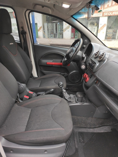 Fiat Uno 1.4 Sporting 2011 $300.000 Y Cuotas Fijas