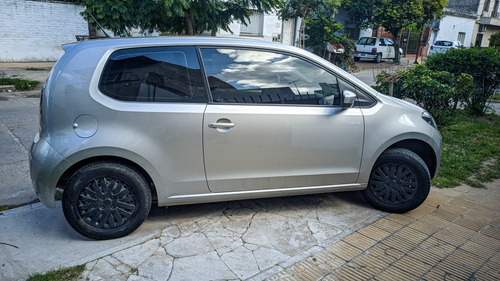 Volkswagen Up! 2016 1.0 Move Up! 75cv 3 P