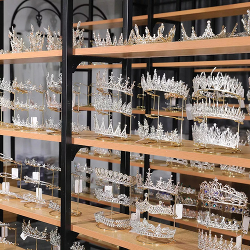 Soporte Para Diadema Y Tiara Con Forma De Corona