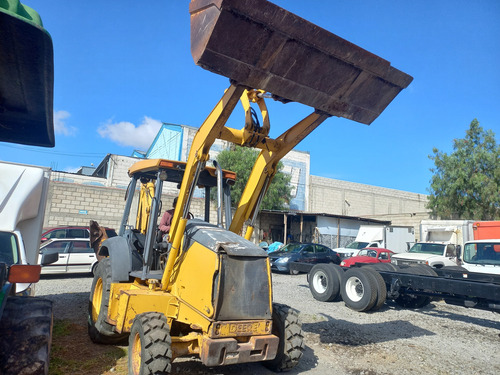 Retoexcavadora Jhon Deere