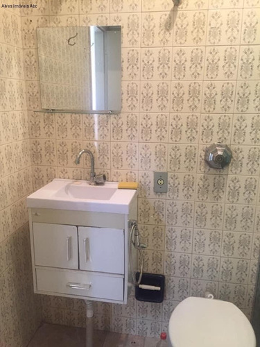 Vendo Sobrado (área Útil 85m²) No Bairro Dos Casa. Aceito Permuta. 2 Dormitórios, 2 Banheiros, Portão Automático. R$ 375 Mil - So00179 - 69338174