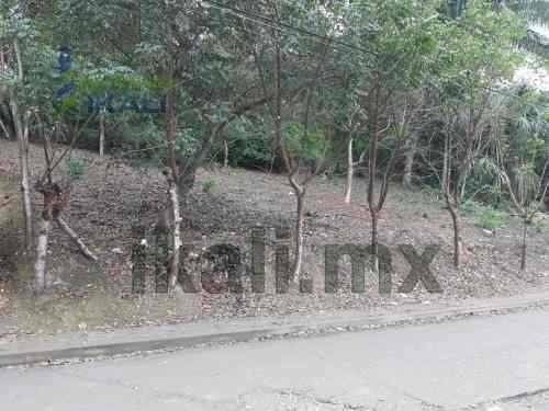 Imagen 9 de 12 de Venta De Terreno 500 M² Col. Guadalupe Victoria Poza Rica Veracruz. Cuenta Con Un Frente De 18.19 M² Y Una Profundidad De 27.47 M². El Terreno Se Encuentra En La Parte Alta Y Tiene Buena Vista Para C