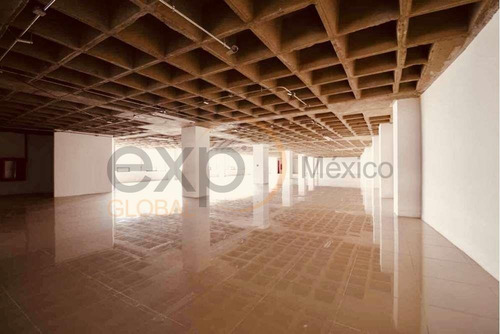 Imagen 3 de 10 de Estupendo Local Comercial En Esquina Ubicado En Colonia Cuauhtémoc.