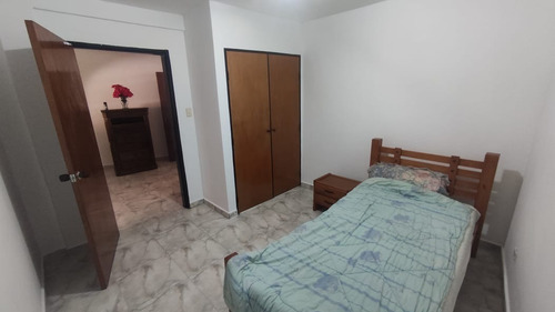 Imagen 9 de 16 de Casa 5 Hab, 3 Baños, 2 Lavanderos Caraballeda