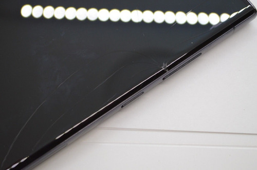 Samsung Galaxy S23 Ultra 256gb 8ram Com Tela Trincada (Usado)