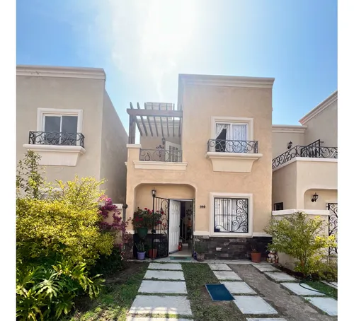 Casa Con Terraza $1,250,000