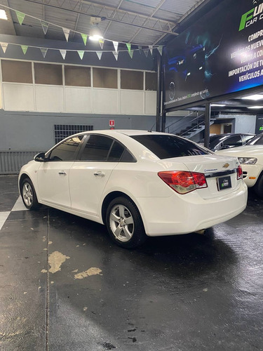 Chevrolet Cruze 2012