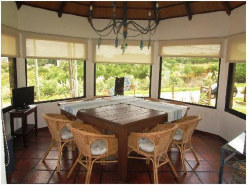 Imagen 4 de 8 de Casa A La Venta Y Venta En Punta Del Este, Con 4 Dormitorios En Venta Y Venta En Manantiales, La Barra