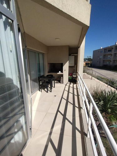 Pilar-km 51,5 El Reparo -2½ Amb-m.lum-balcón Terraza-amenities-cochera-67m2-vig.24hs.