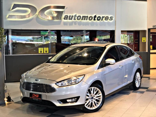 Ford Focus Se Plus 2.0n 2016 75.000km Gris