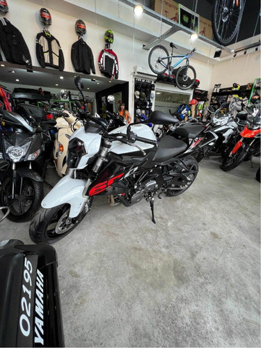 Imagen 4 de 15 de Benelli 600i