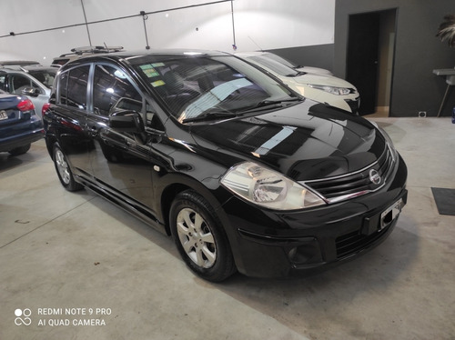 Nissan Tiida 1.8 Tekna 5 P 2011