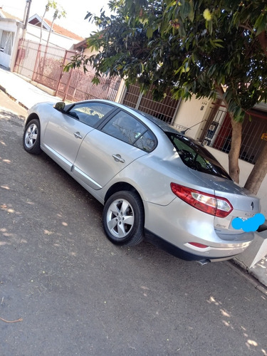 Imagem 5 de 15 de Renault Fluence 2014 2.0 Dynamique Hi-flex 4p