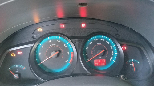 Imagem 10 de 11 de Chevrolet Gm S10 Advantage 2.4 Prata 2009