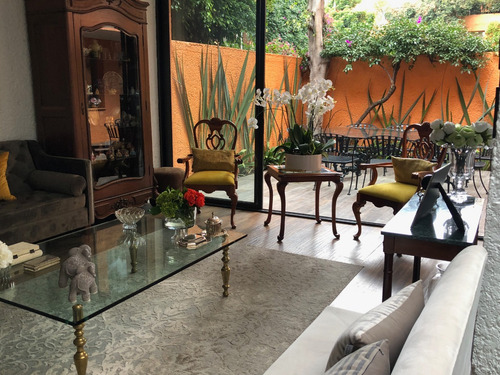 Casa En C-h Estilo Barragan En La Mejor Zona De Coyoacan