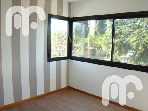 Imagen 20 de 30 de Venta Casa Complejo De Viviendas En City Bell