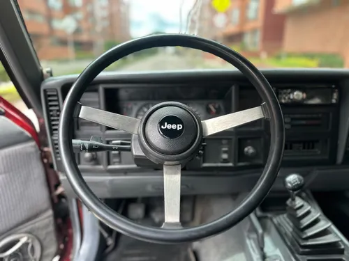 Jeep Cherokee 4.0 Laredo