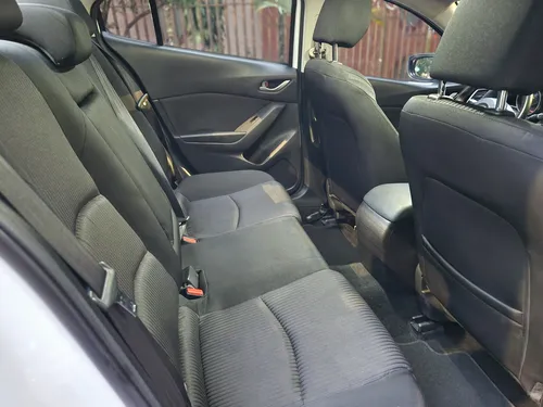Mazda 3 2.0 Touring At